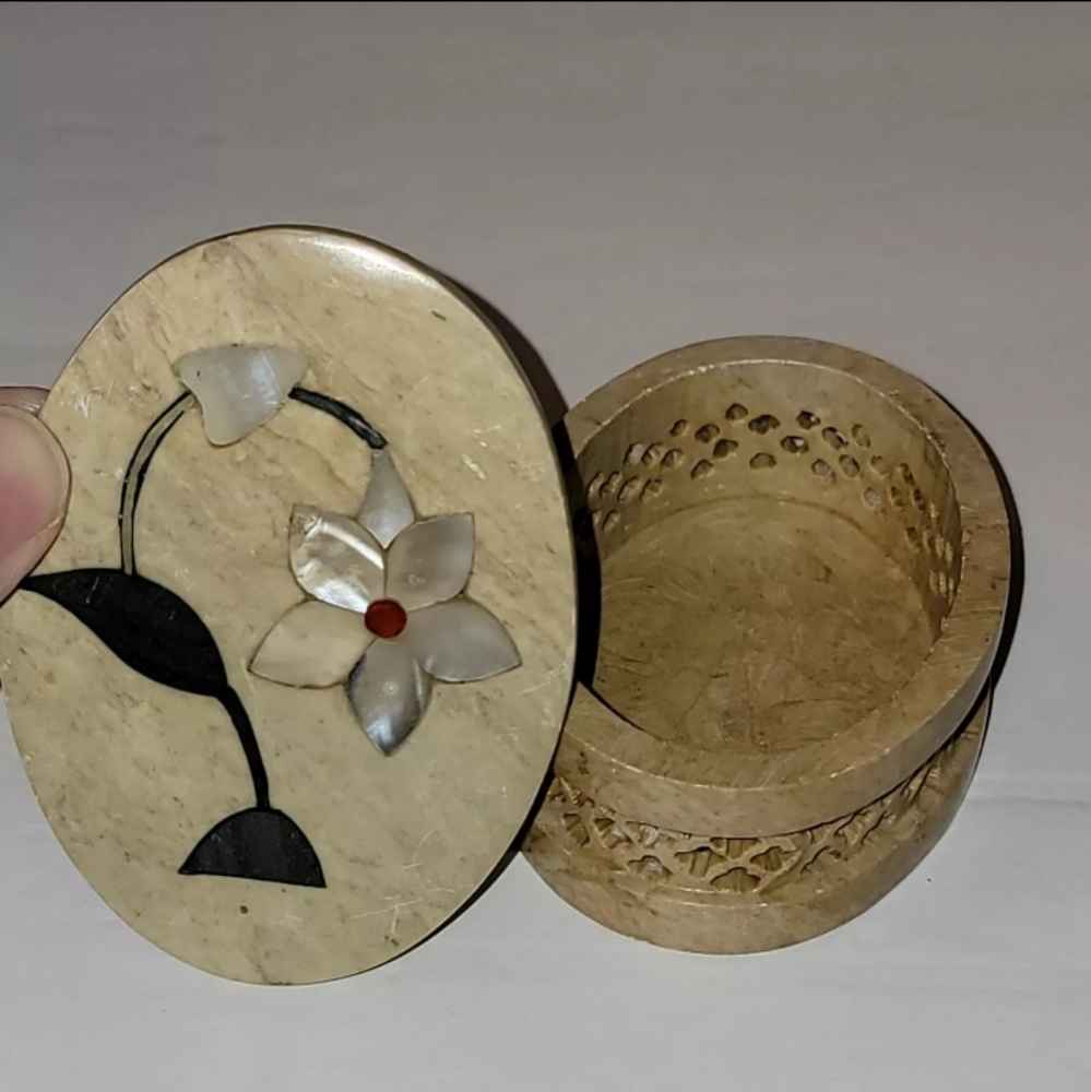 Trinket Box - Picture 3 of 4